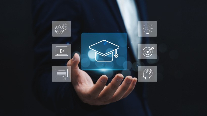 ILT Or eLearning? How To Choose The Perfect Training Method